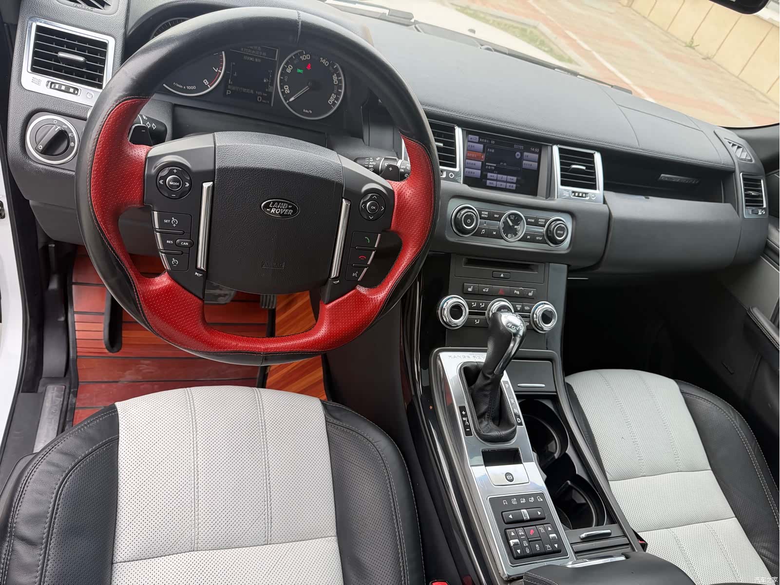 Land Rover Range Rover, 2013 13