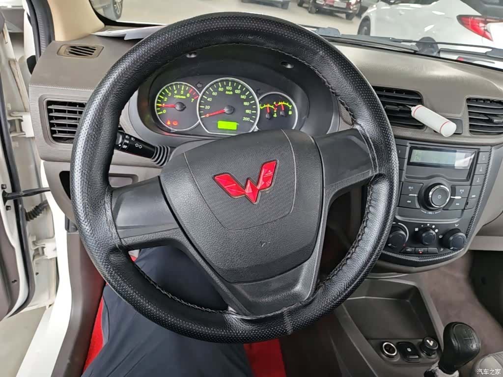 Wuling Hongguang, 2022 7
