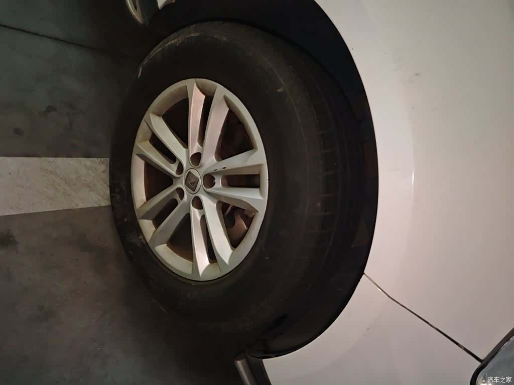 Zotye T600, 2015 26