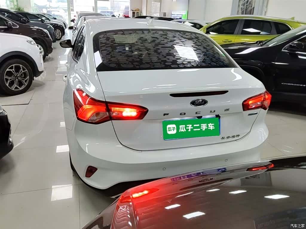 Ford Focus, 2021 6