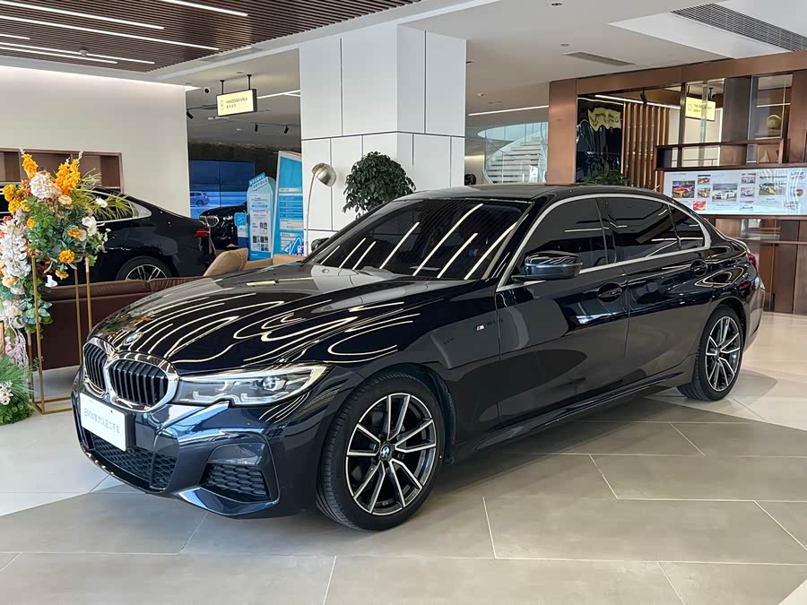 BMW 3 Series 2020, фото 1