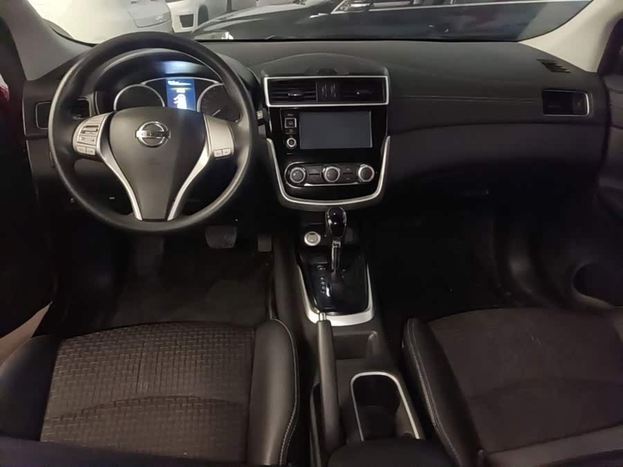 Nissan Tiida 2018, фото 10