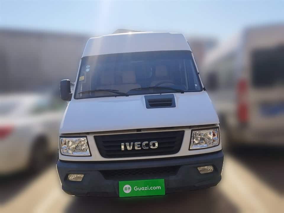 Iveco proud