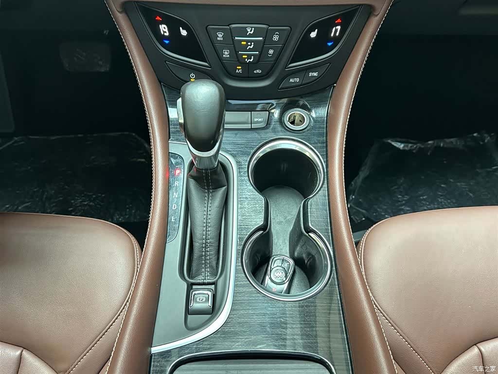 Buick Envision Plus, 2020 15