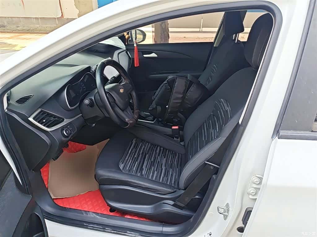 Chevrolet 320, 2018 15