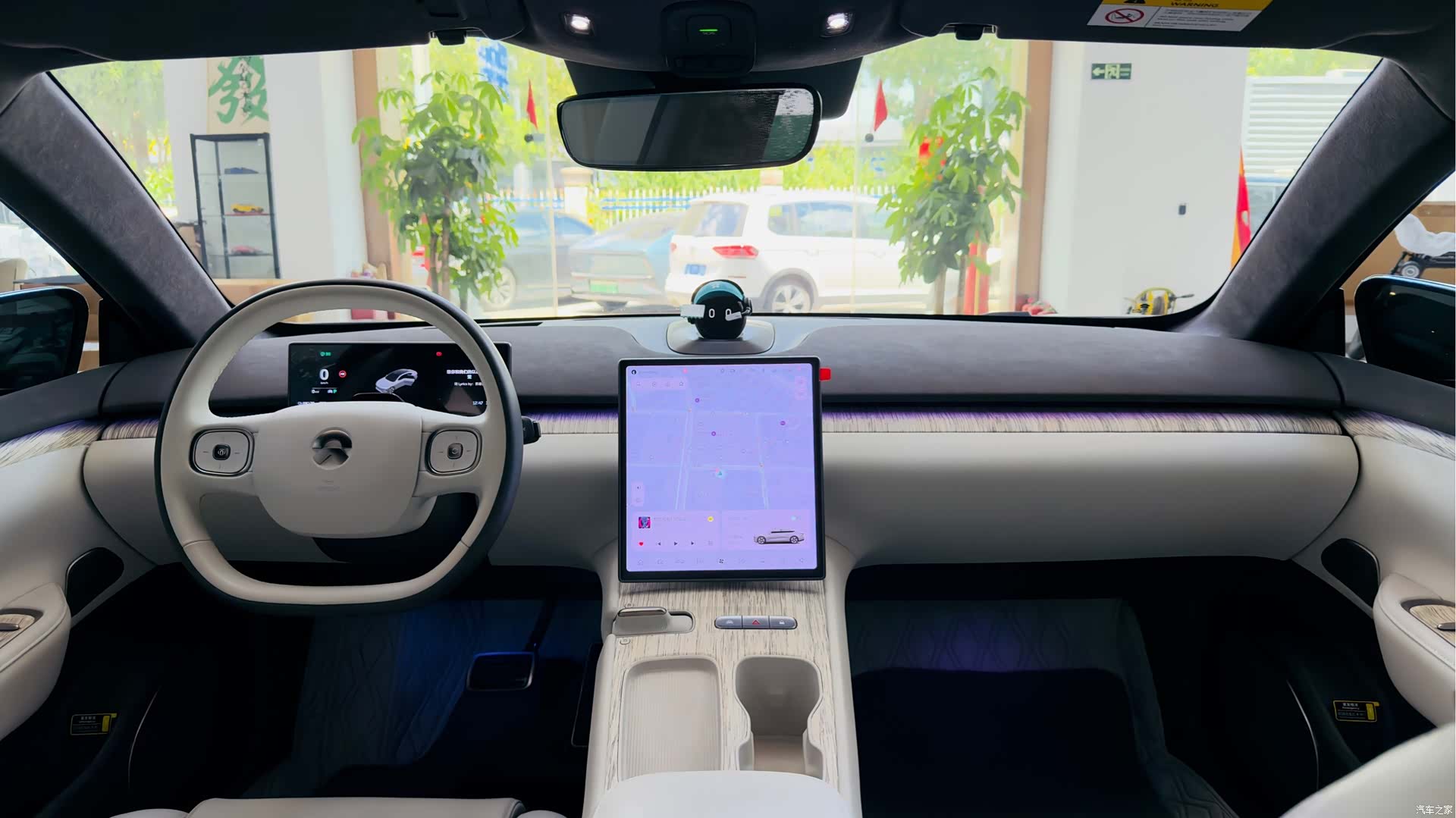 NIO ET7, 2023 10