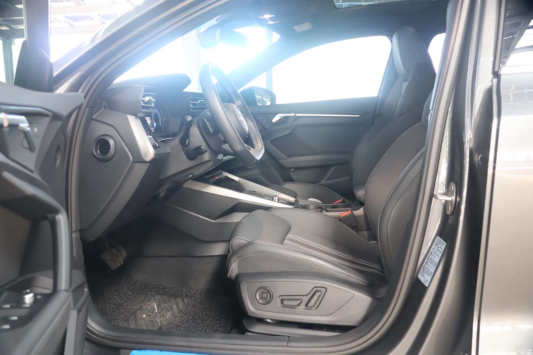 Audi A3, 2023 10