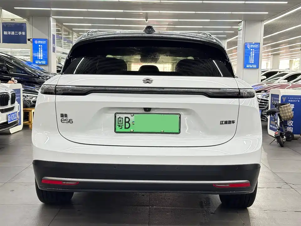 NIO ES6
