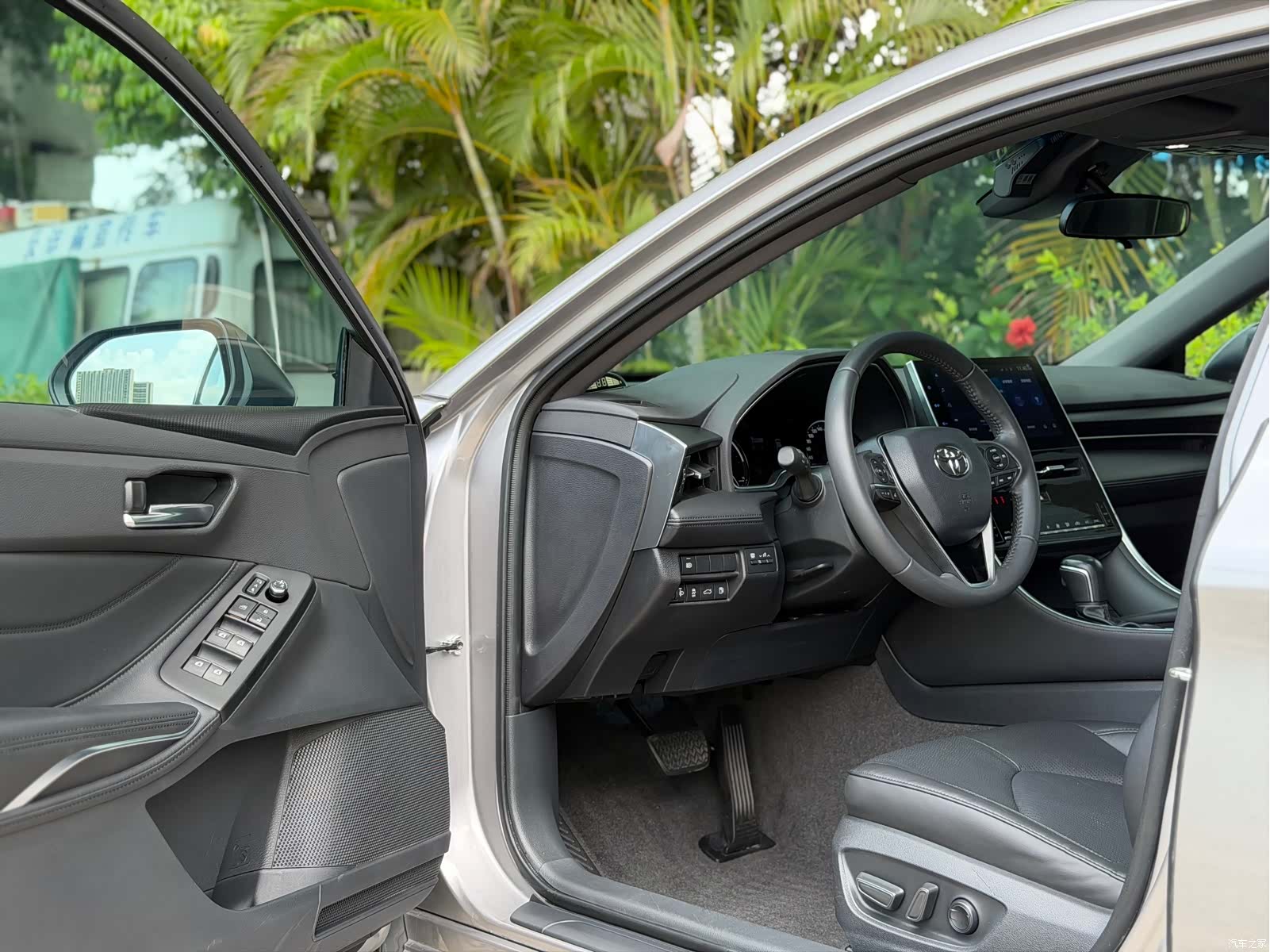 Toyota Avalon, 2022 6