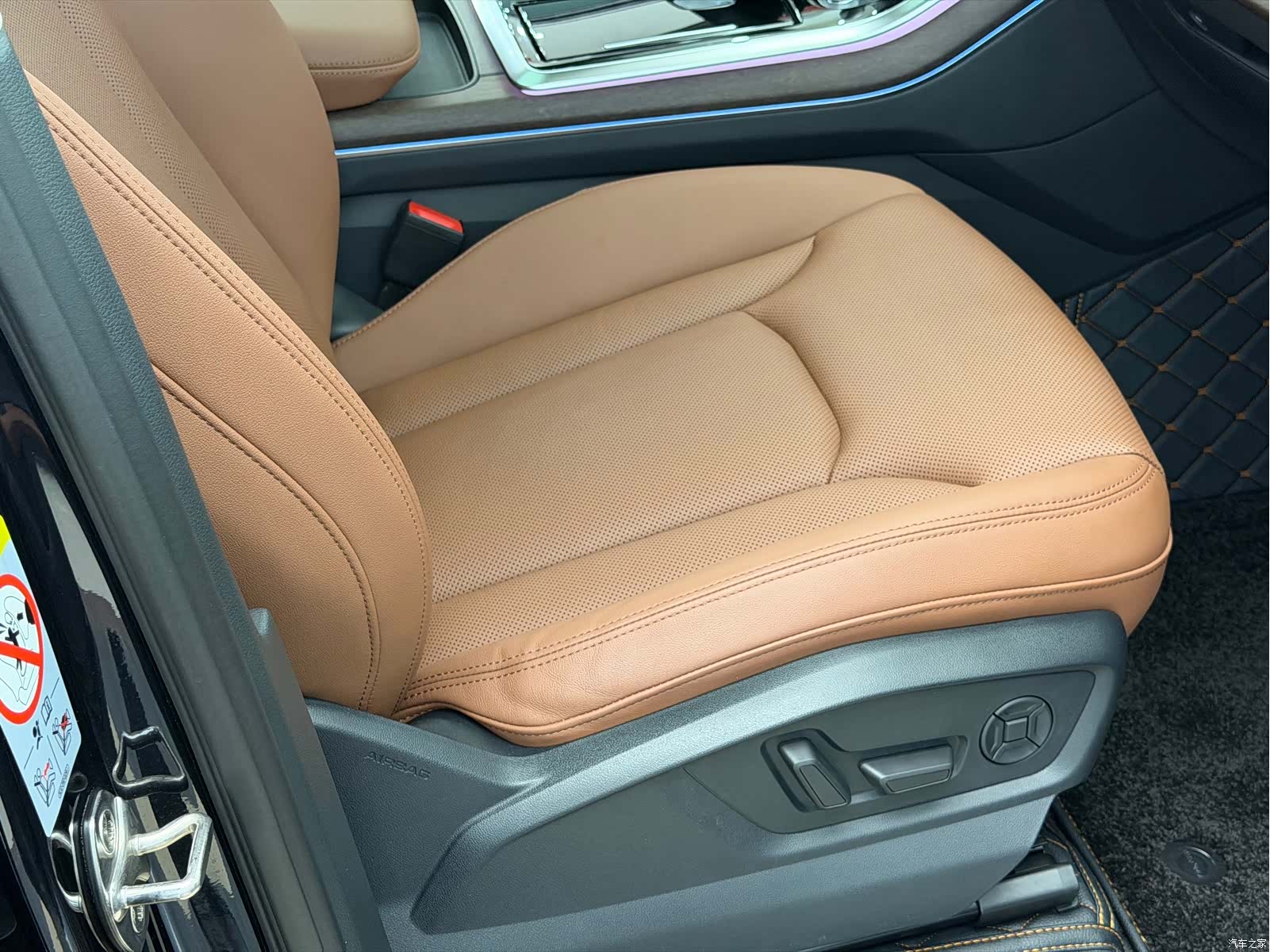 Audi Q7, 2021 7