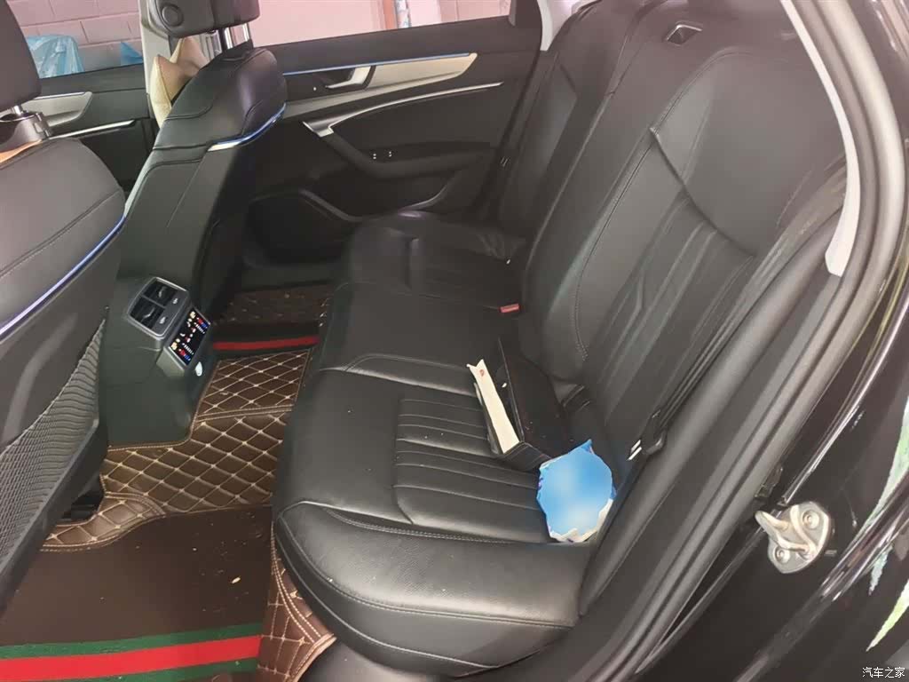 Audi A6L, 2022 13