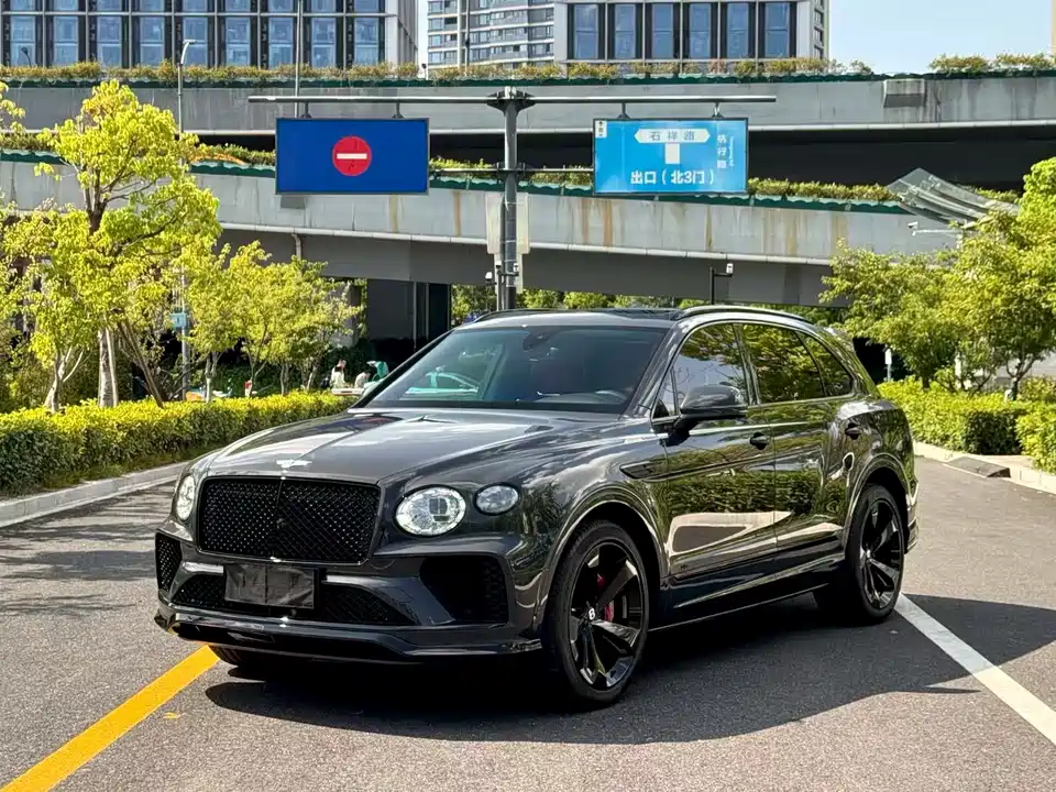 Bentley Tim Yue Bentley Tim Yue