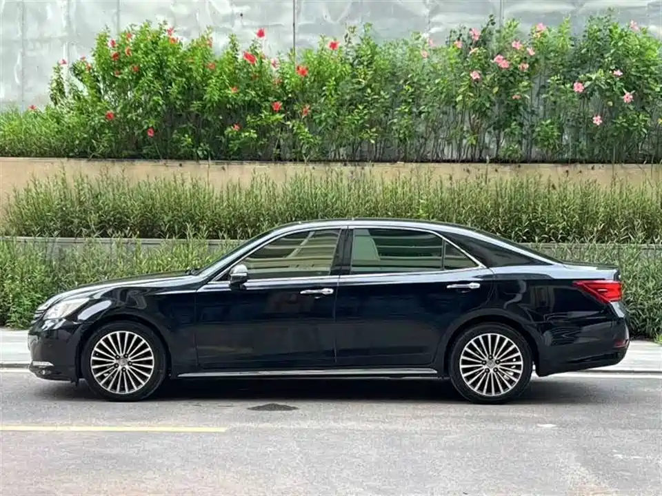 Toyota crown Toyota crown
