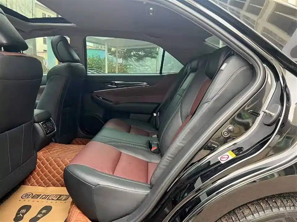 Toyota crown Toyota crown