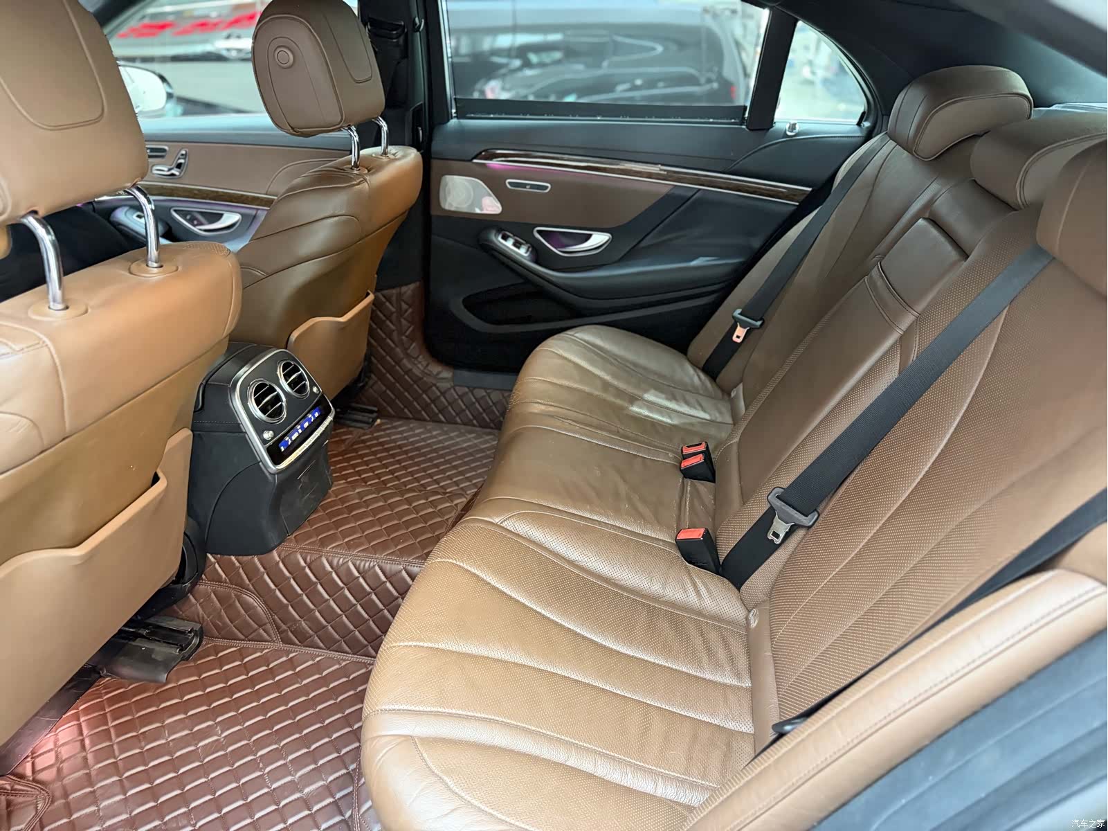 Mercedes-Benz S-Class, 2015 7