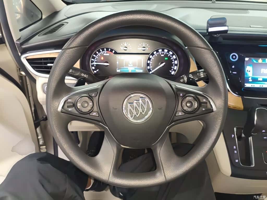 Buick GL8, 2018 11