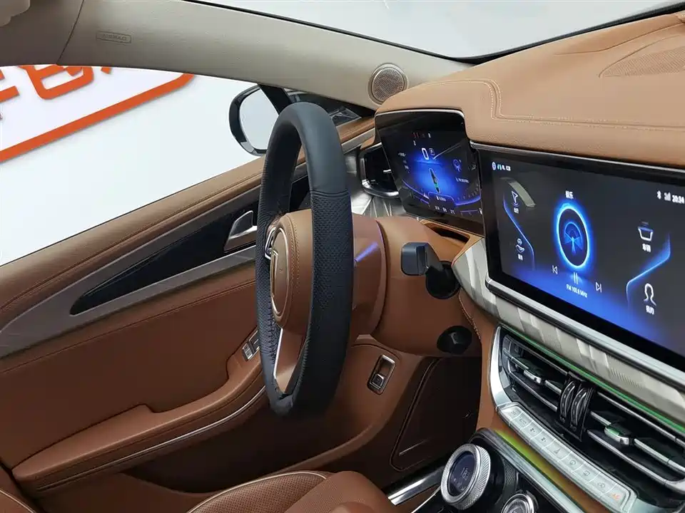 Hongqi H9