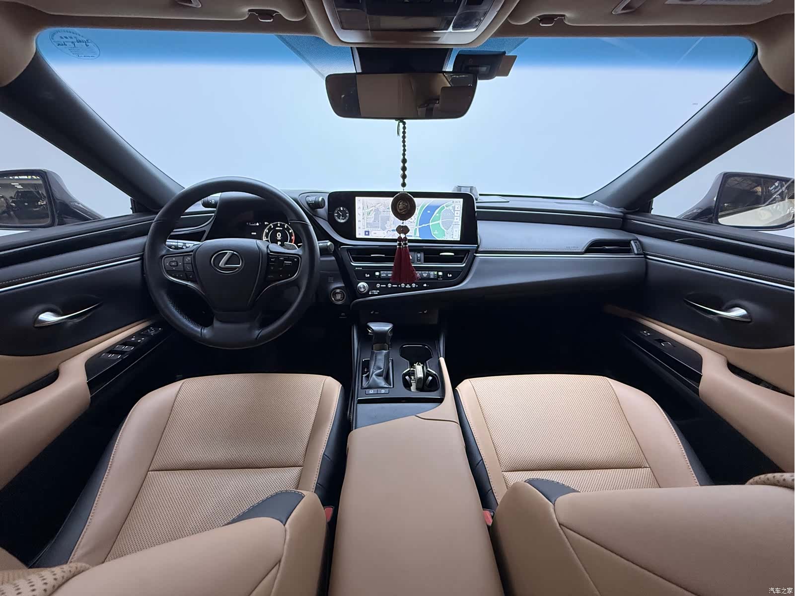 Lexus ES, 2024 17