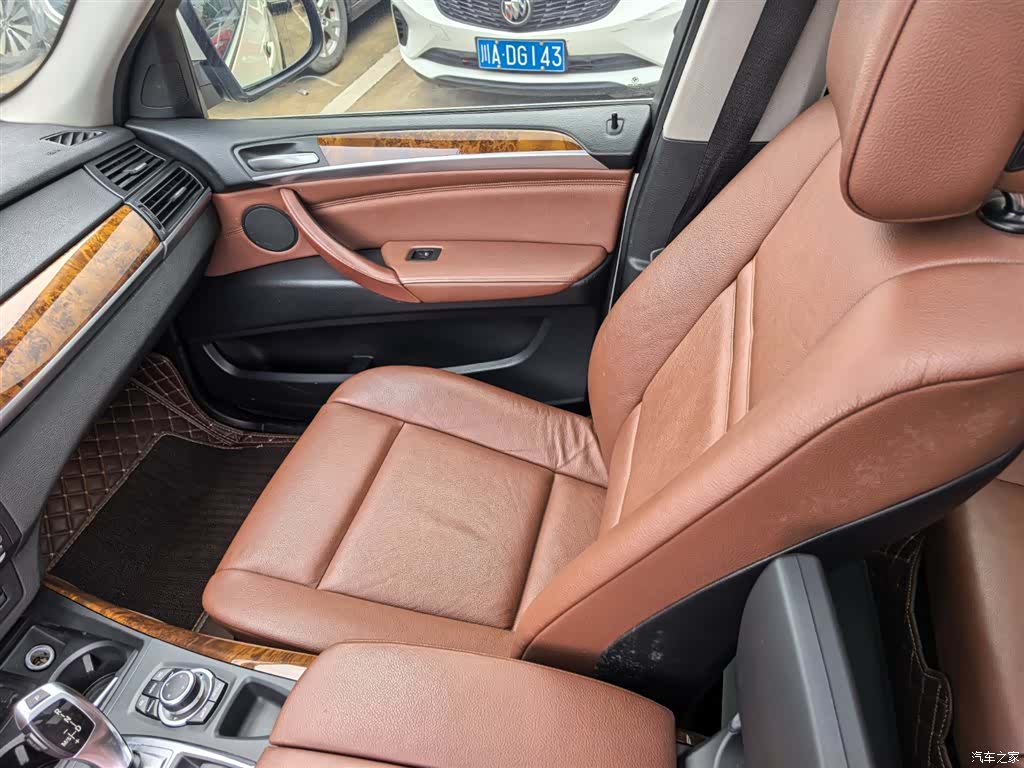 BMW X5, 2011 14