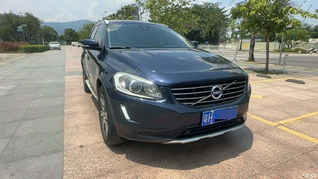 Volvo XC60, 2014 3