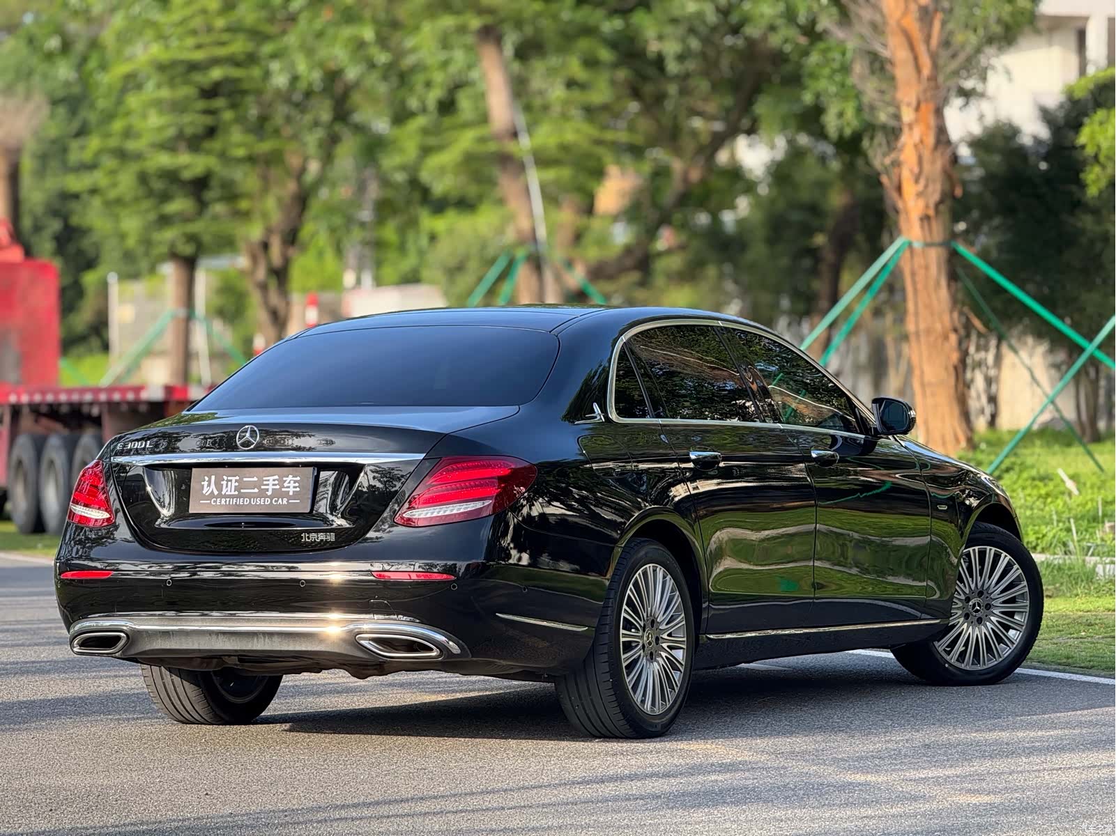 Mercedes-Benz E-Class, 2020 4