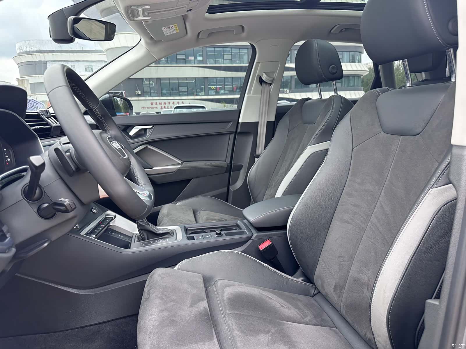 Audi Q3, 2023 19