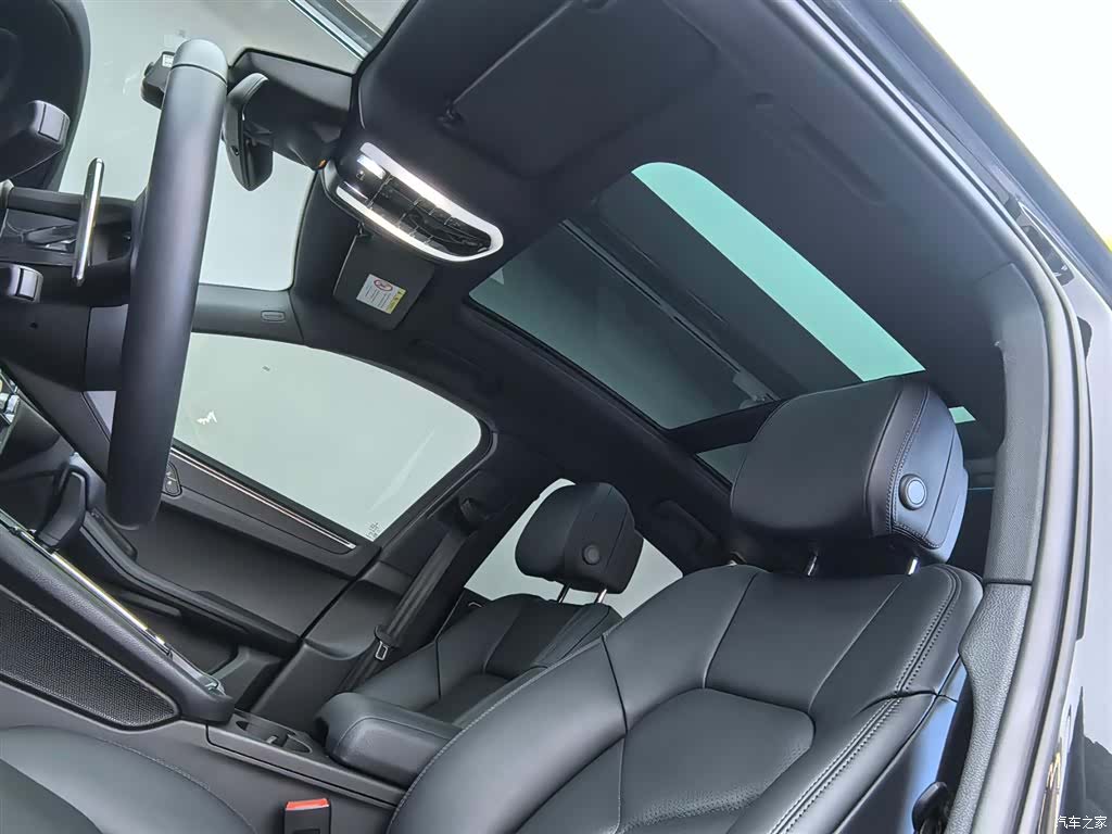 Porsche Macan, 2024 22