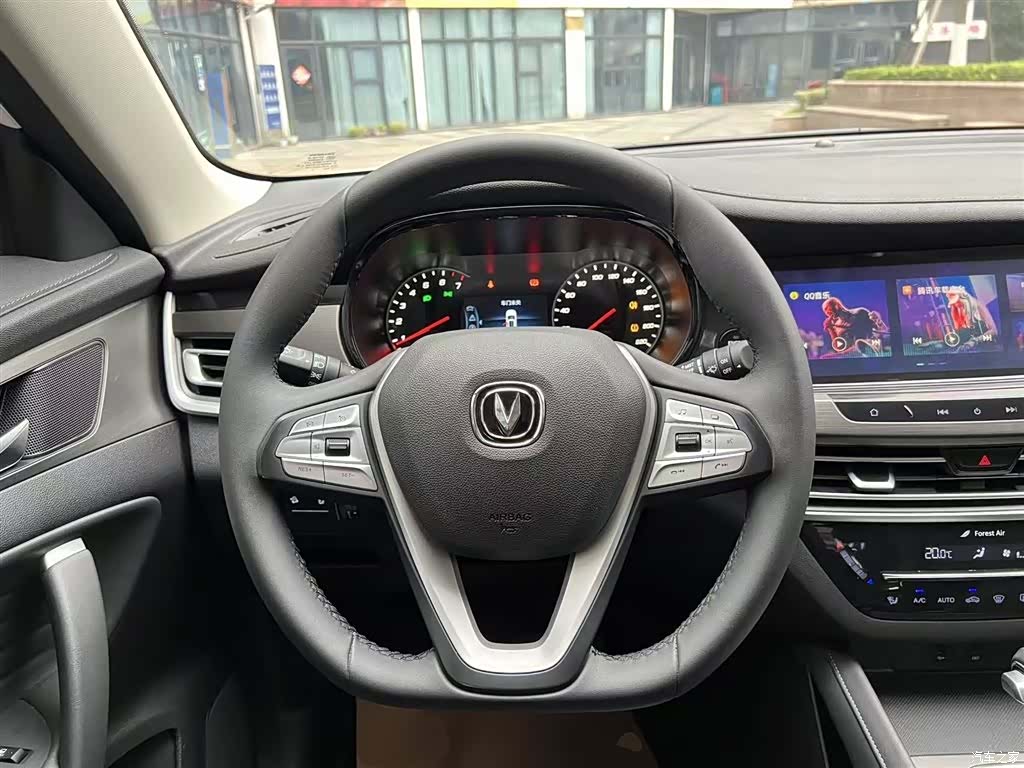 Changan CS35, 2020 11