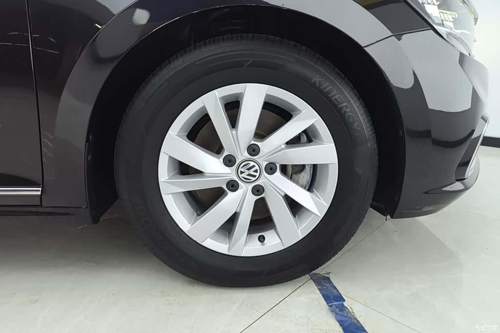 Volkswagen Passat, 2021 6