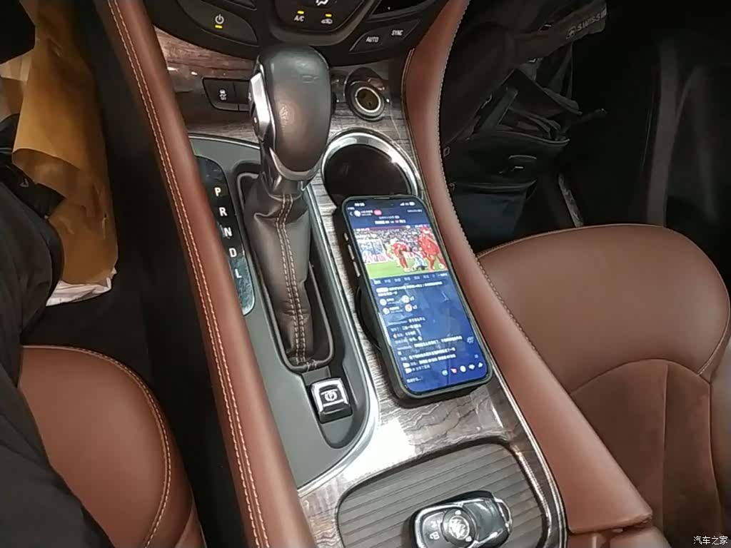 Buick Envision Plus, 2016 14