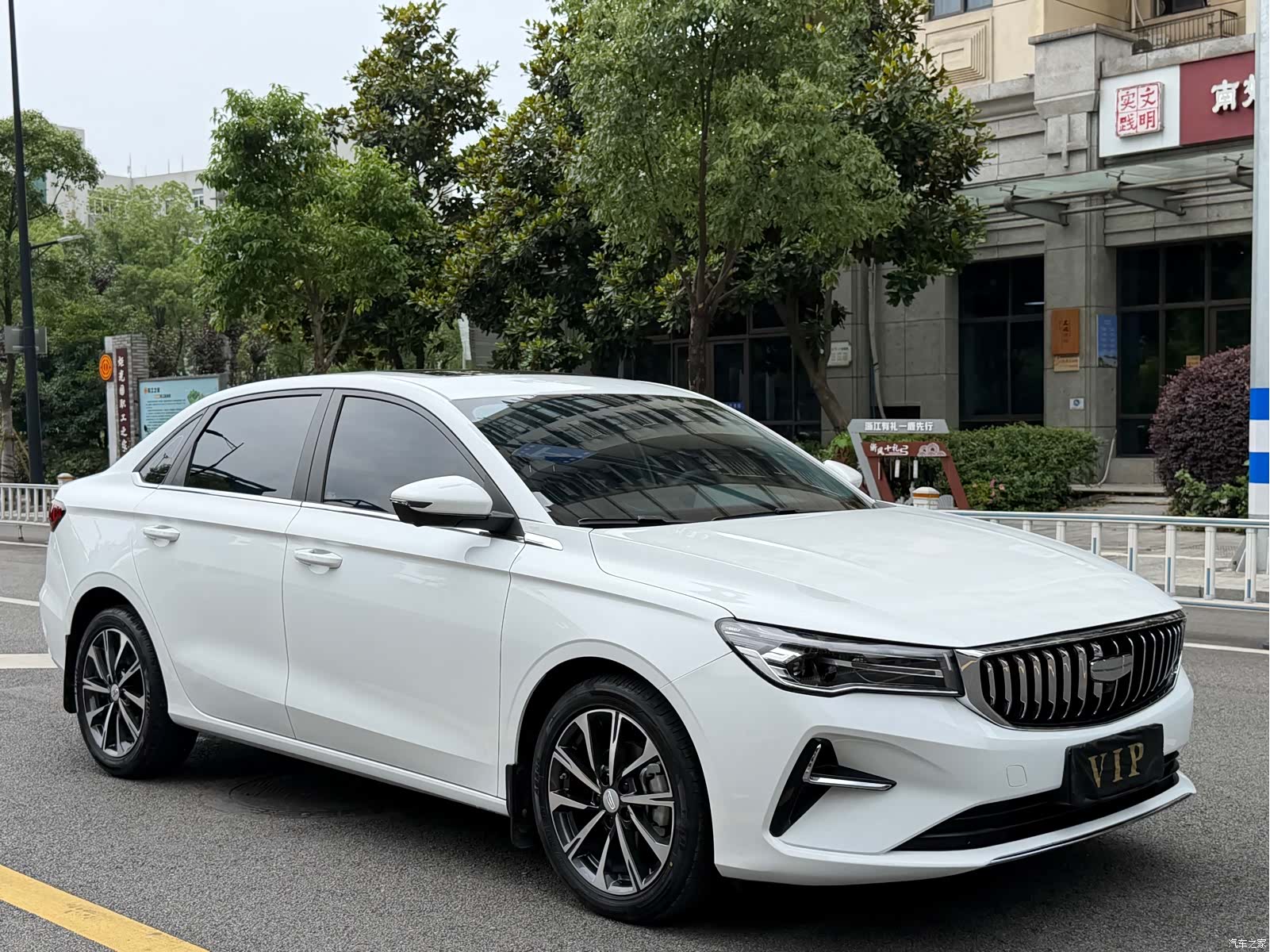 Geely Emgrand, 2025 3