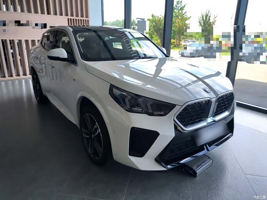 BMW X2, 2025 4