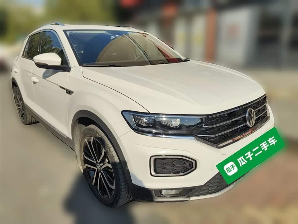 Volkswagen T-ROC exploring Songs