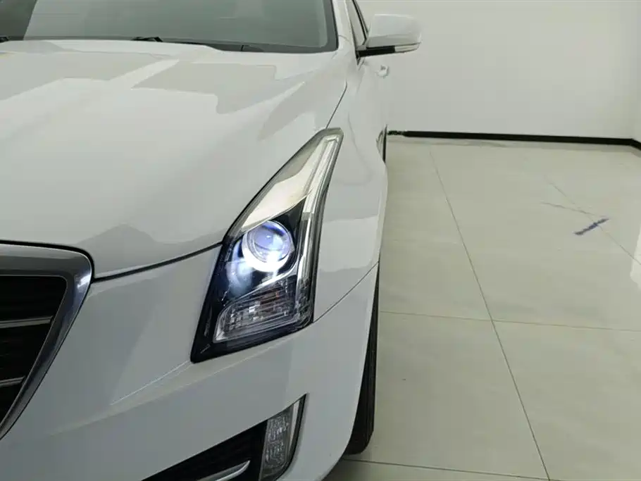 Cadillac ATS-L