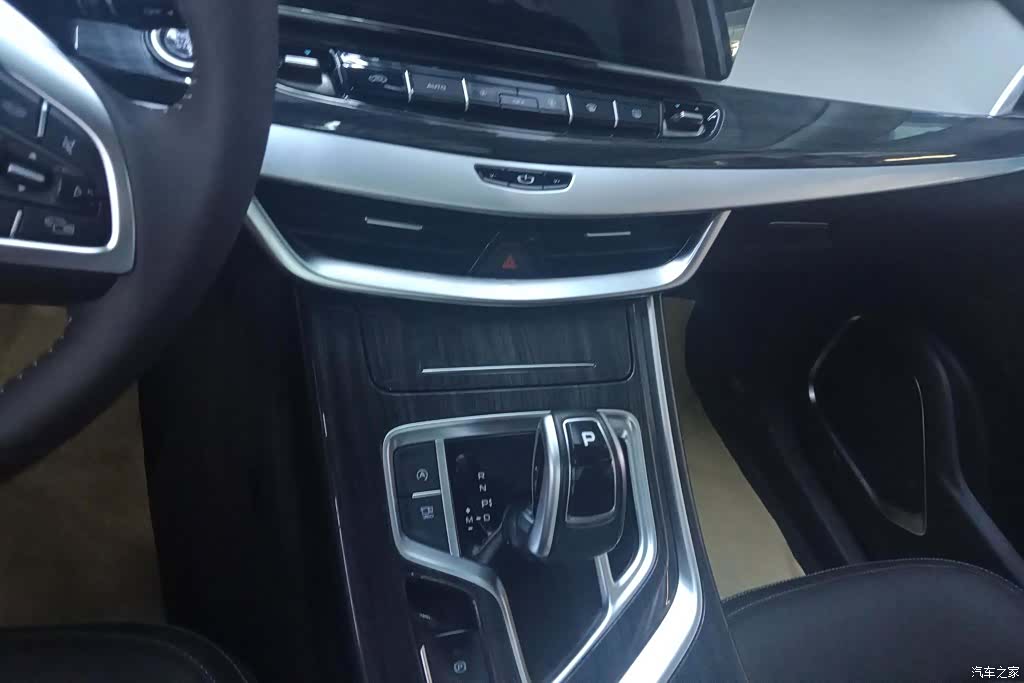 Geely Jiaji, 2020 16