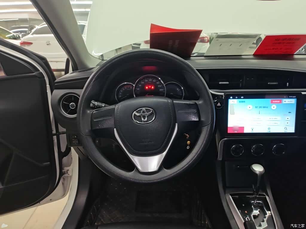Toyota Corolla, 2018 11