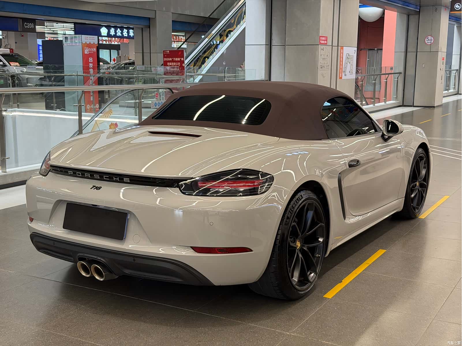 Porsche Boxster, 2023 7