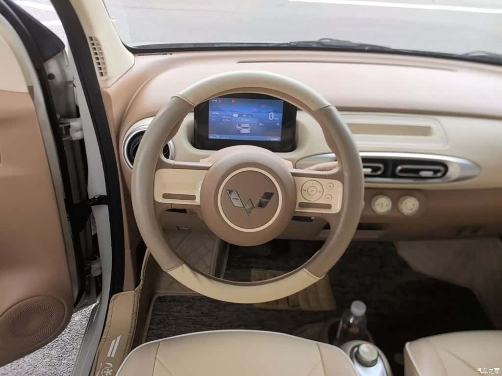 Wuling MINIEV, 2025 11