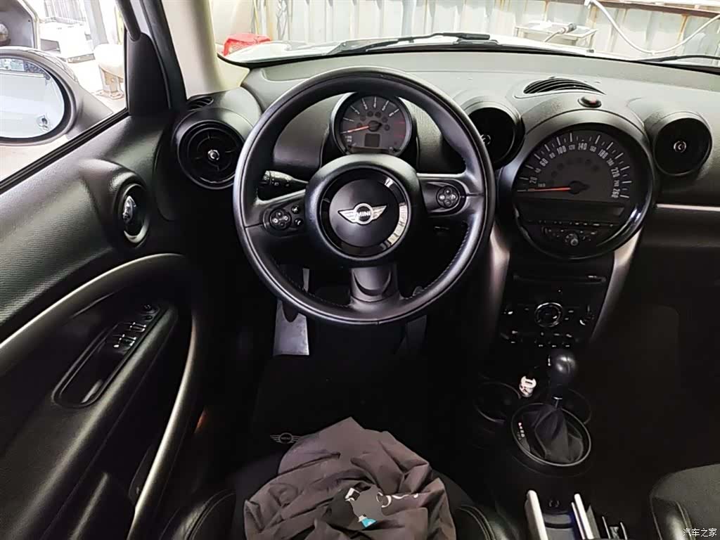 Mini Countryman, 2015 11
