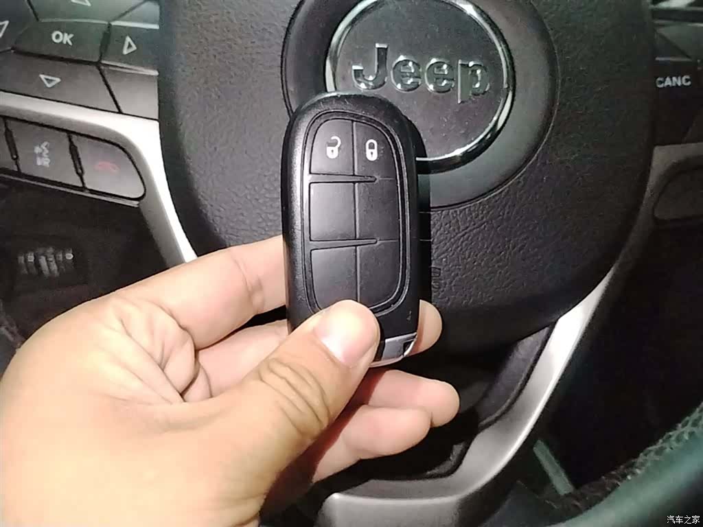 Jeep Cherokee, 2019 8