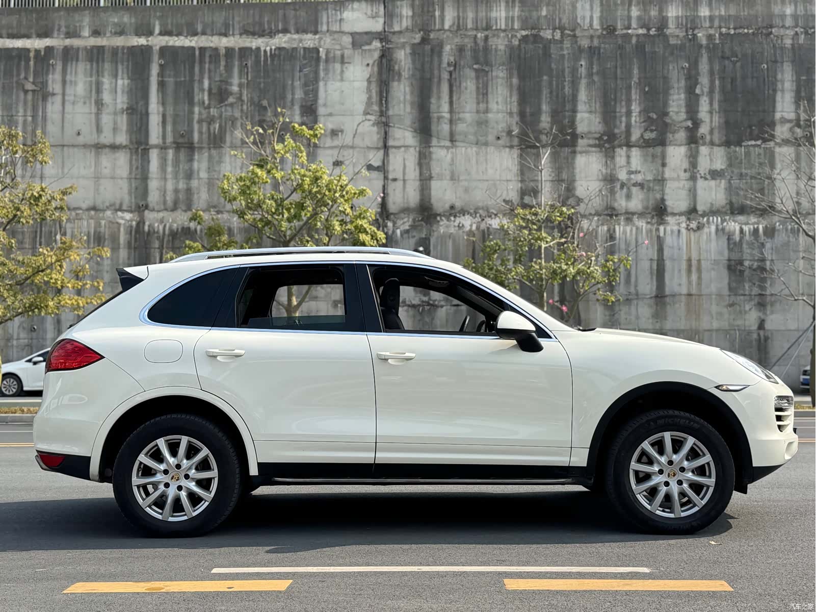 Porsche Cayenne, 2012 15
