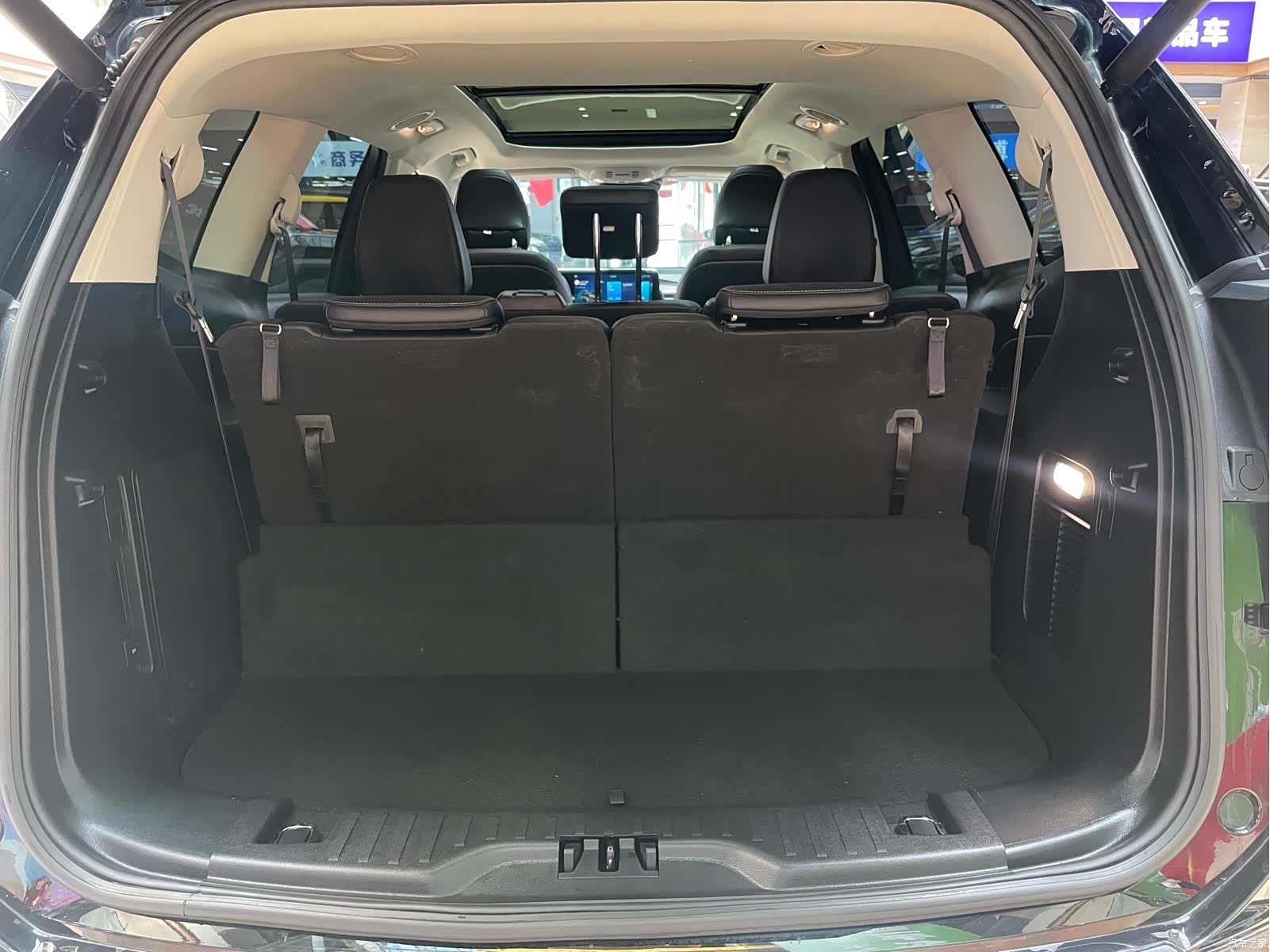 Ford Edge, 2022 11