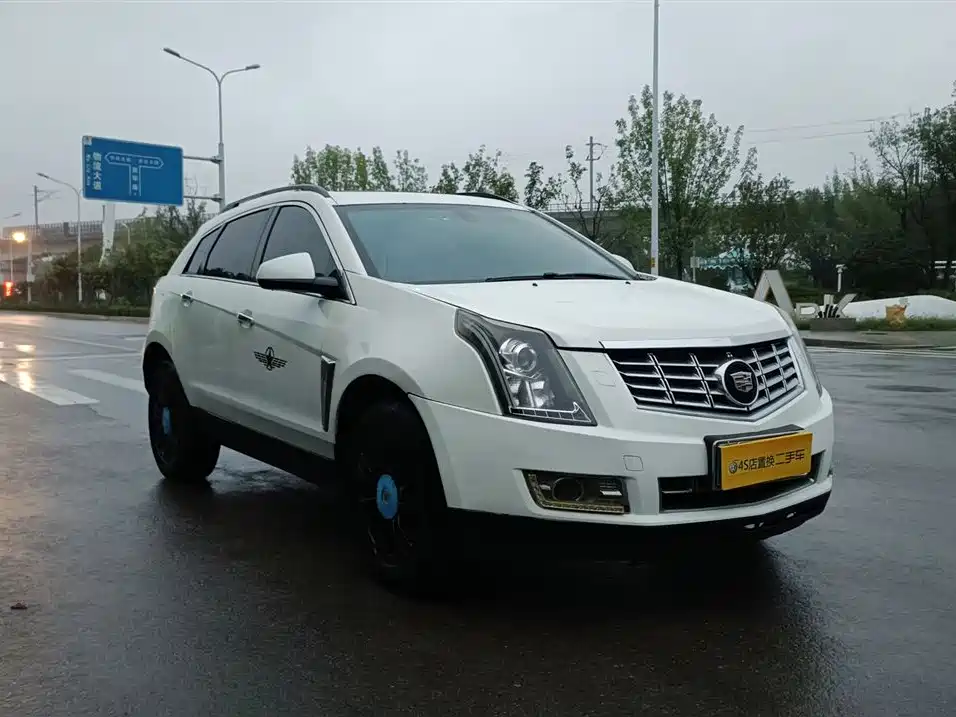 Cadillac SRX