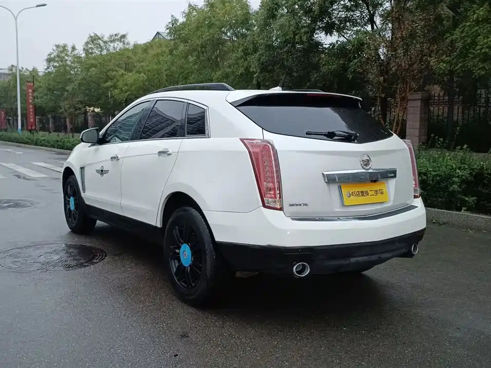 Cadillac SRX