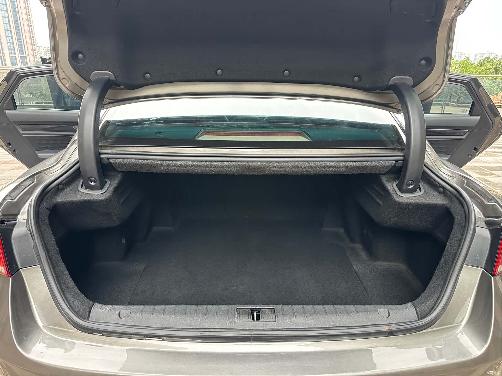 Geely +, 2021 11