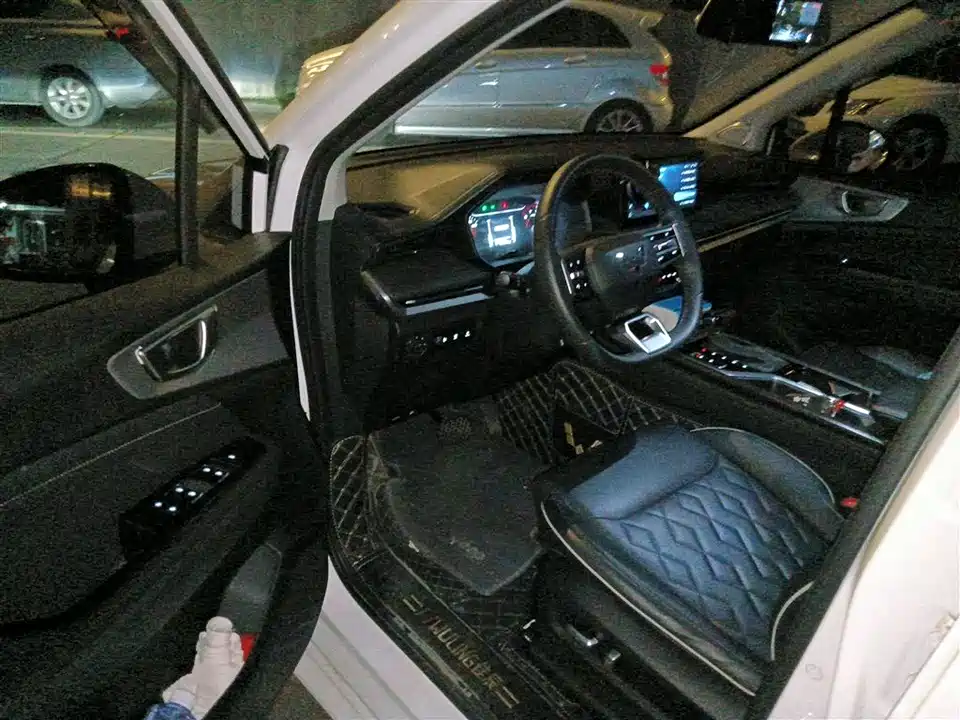 Wuling Wuling Jiachen