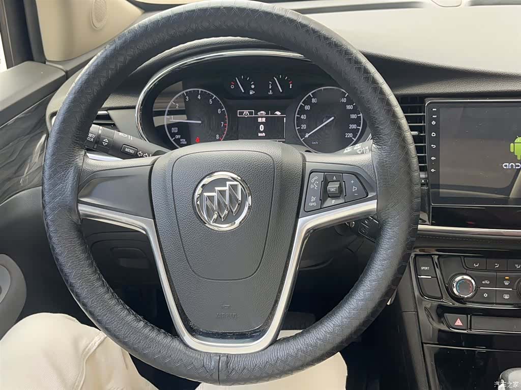 Buick Encore, 2017 3