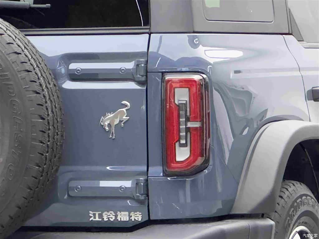 Ford Bronco, 2025 6