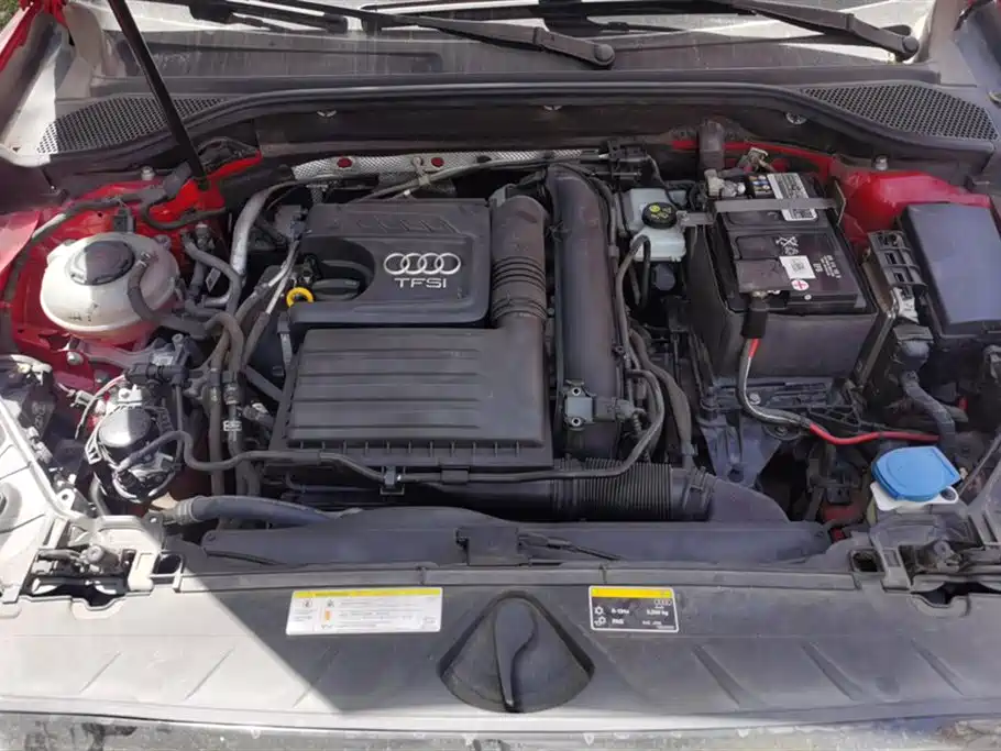 Audi Q2L