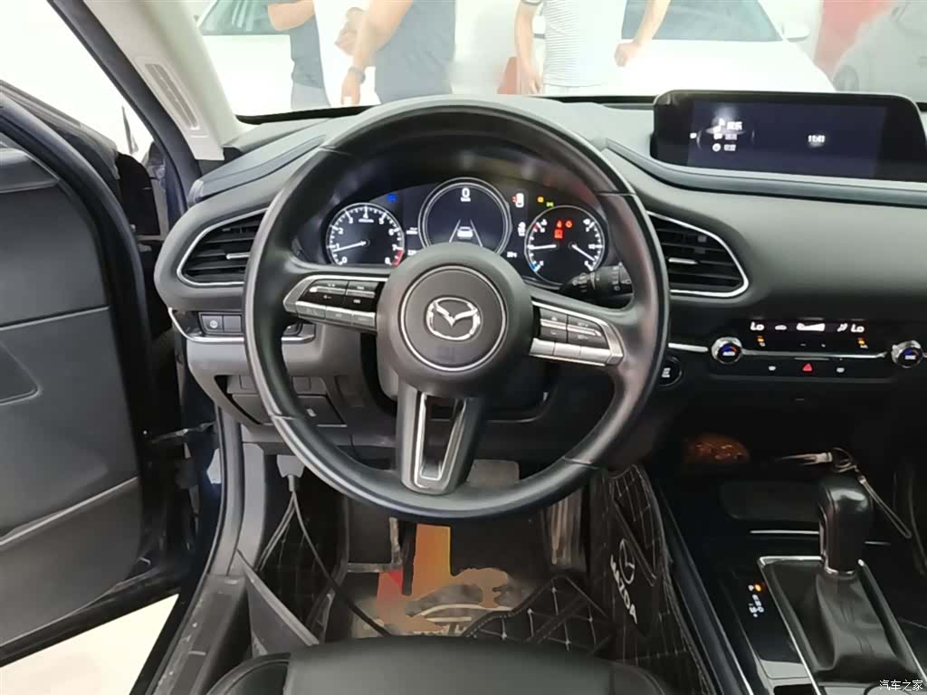 Mazda CX-30, 2020 10